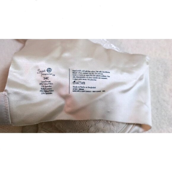 34C Bra Secret Treasures ST382 Womens White Underwire Pushup Satin Back - Picture 2 of 3